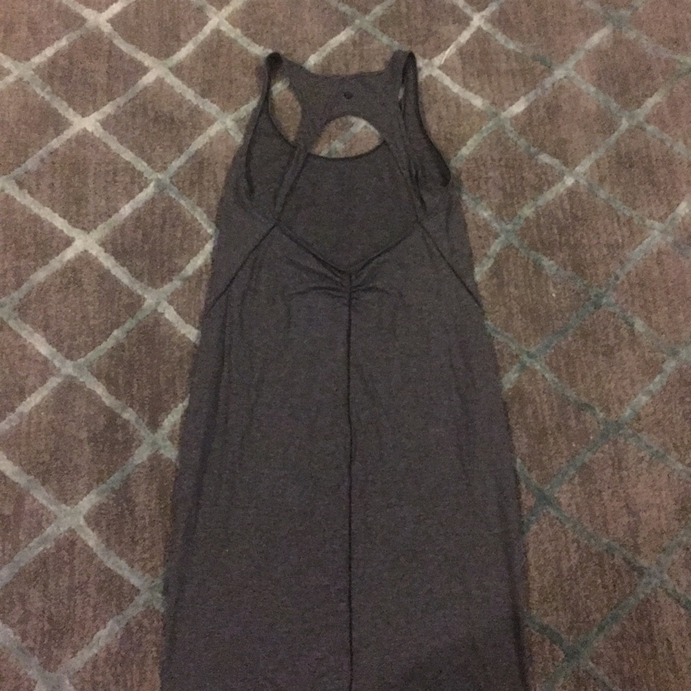 Lululemon dress size Med